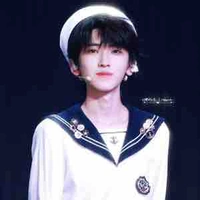 Tả Kỳ Hàm - cậu 