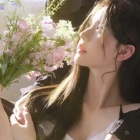 Won WoonGi_em gái JiHye