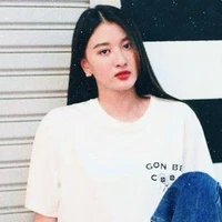 View Benyapa Jeenprasom [ Cô ]