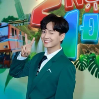 Ngô Kiến Huy • Bắp •