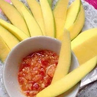 Xoài chấm muối