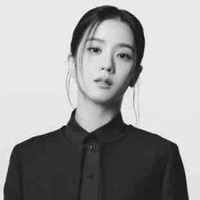 Kim Trí Tú _ Chị 