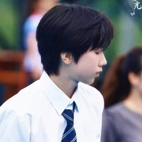 Nhiếp Vĩ Thần
