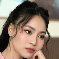 Ninh Dương Lan Ngọc(Chị)