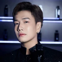Lou Hoàng