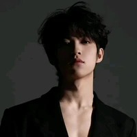 Trần Thiên Nhuận<CTR>