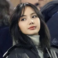 Lalisa Manoban_cô