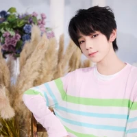 Vương Lỗ Kiệt_ảnh