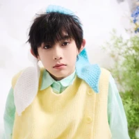 Trần Dịch Hằng_Y