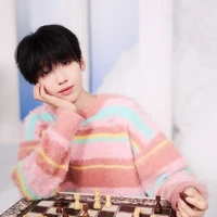 Nhiếp Vĩ Thần_V