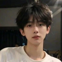 hoàng vũ phong(anh5 n8)(bff na8)