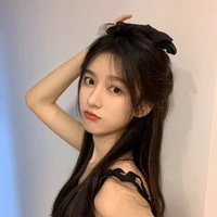 Chu Kiều Hân ( Lớp Trưởng )