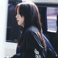 Kim Jisoo [ Cô ]