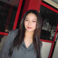 LookNam [Chị họ cô]