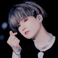 min suga ( cô)