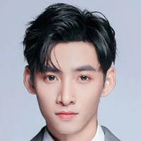 Huỳnh Hoàng Hùng(hùng huỳnh)