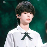 Trần Dịch Hằng_D