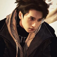 Nghiêm Hạo Tường- anh ta