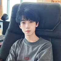 Dương Bác Văn_hắn