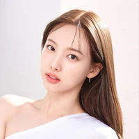 Im Nayeon