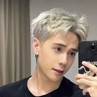 Lê Quang Hùng ( Master D )