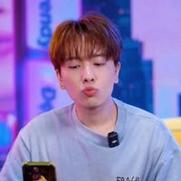 Trần Phong Hào [ Nicky ]