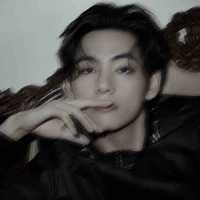 Kim Taehyung-hắn 