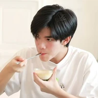Fourth-thư kí của Phuwin
