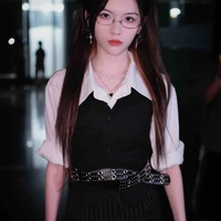 Diệp Thư Kỳ_em