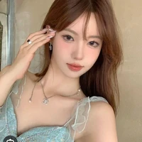 Cao Thị Gia Hân(bff cô)