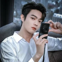 Lục Tư Thành- Chessman