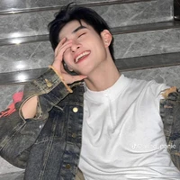 Hùng Hoàng Huỳnh