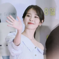 Lee Ji-eun [ IU ]