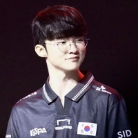 Lee_Sanghyeok ( cậu )