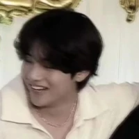 Kim Taehyung_Hắn
