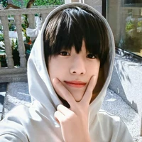 Trương Trạch Vũ ( 17 tuổi )