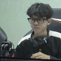 Hữu Đạtt