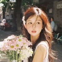 Hoàng Nguyễn Thùy Linh