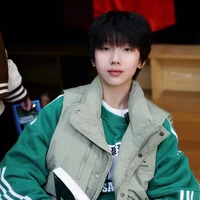 Nhiếp vĩ Thần