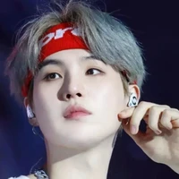 Min Yoongi (Suga)