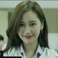 Irin Jaratpun (Claire)