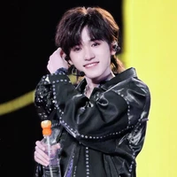 Tống Á Hiên_🐳_