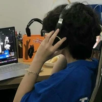 Ân Bạch Thiên Nam