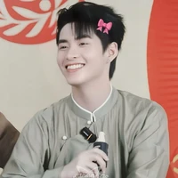 Huỳnh Hoàng Hùbg [ Gem]