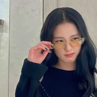 KIM JISOO[Y]