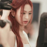 Jung Ahyeon (em)