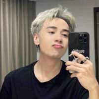 Quang Hùng 