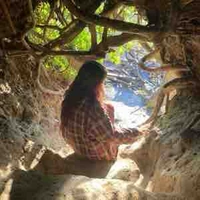 Chị Huyền (Trợ lí em)