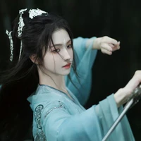Hồng Mạc Ly