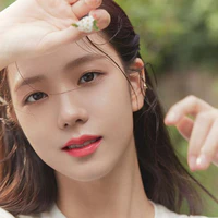 Kim Jisoo _ chị